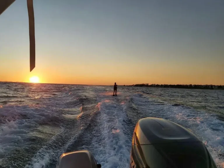 Villa Miri Privlaka Services Water Skiing at the sunset