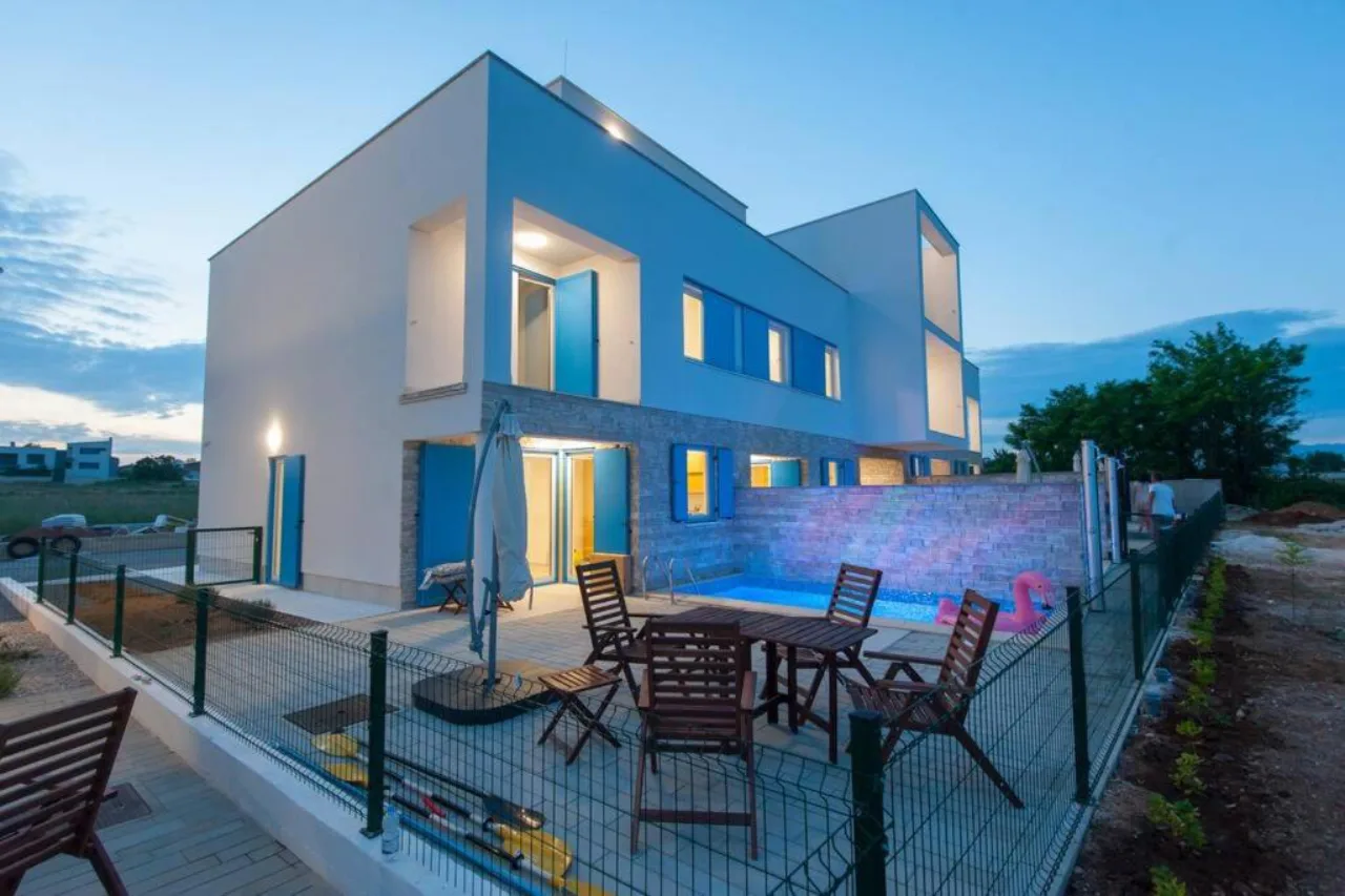 Villa Miri Privlaka Villa Miri Rosemary Full View at sunset